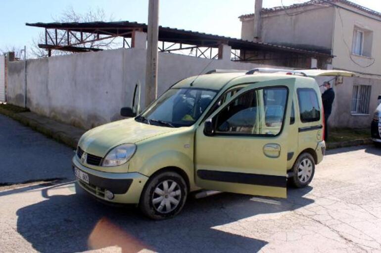 Semiha servis beklerken öldürüldü 1 Manisada korkunç olay Semiha Peker servis beklerken öldürüldü