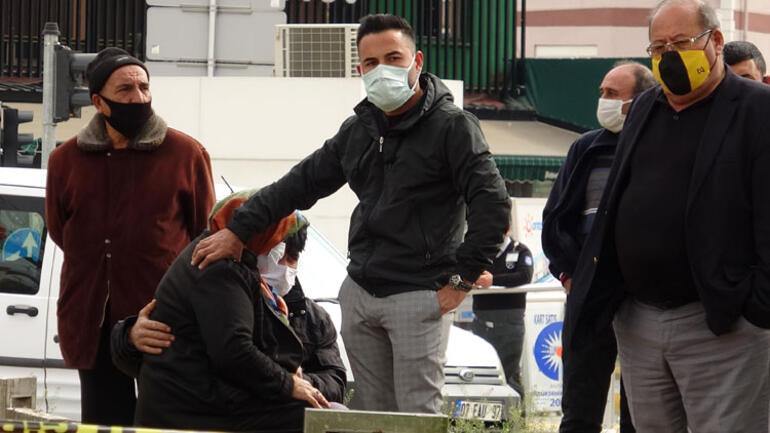 'Gelin beni alın' dedi, ölü bulundu 1 Çok kötüyüm gelin beni alın dedi Bankta ölü bulundu...