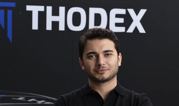 2 Milyar dolarla yurt dışına kaçtı