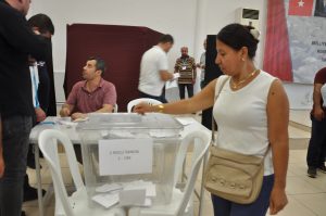 MHP MENEMEN İLÇE TEŞKİLATINA GÜÇLÜ KADROSUYLA YENİ BAŞKAN 5 DSC 1619