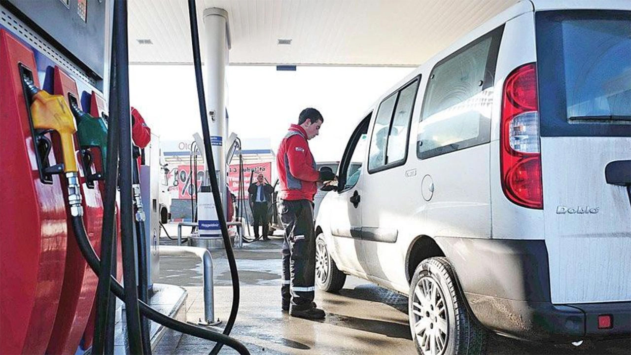 Motorine çok deli zam geliyor! 40 lirayı bulacak! 15 Ekim 2023 akaryakıt güncel fiyatları…