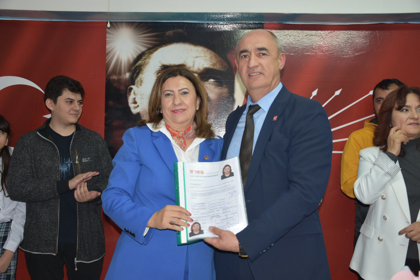 DENİZ KARAKURT’DAN ADAY ADAYLIĞI BAŞVURUSU: ATATÜRK’E SÖZ VERDİM