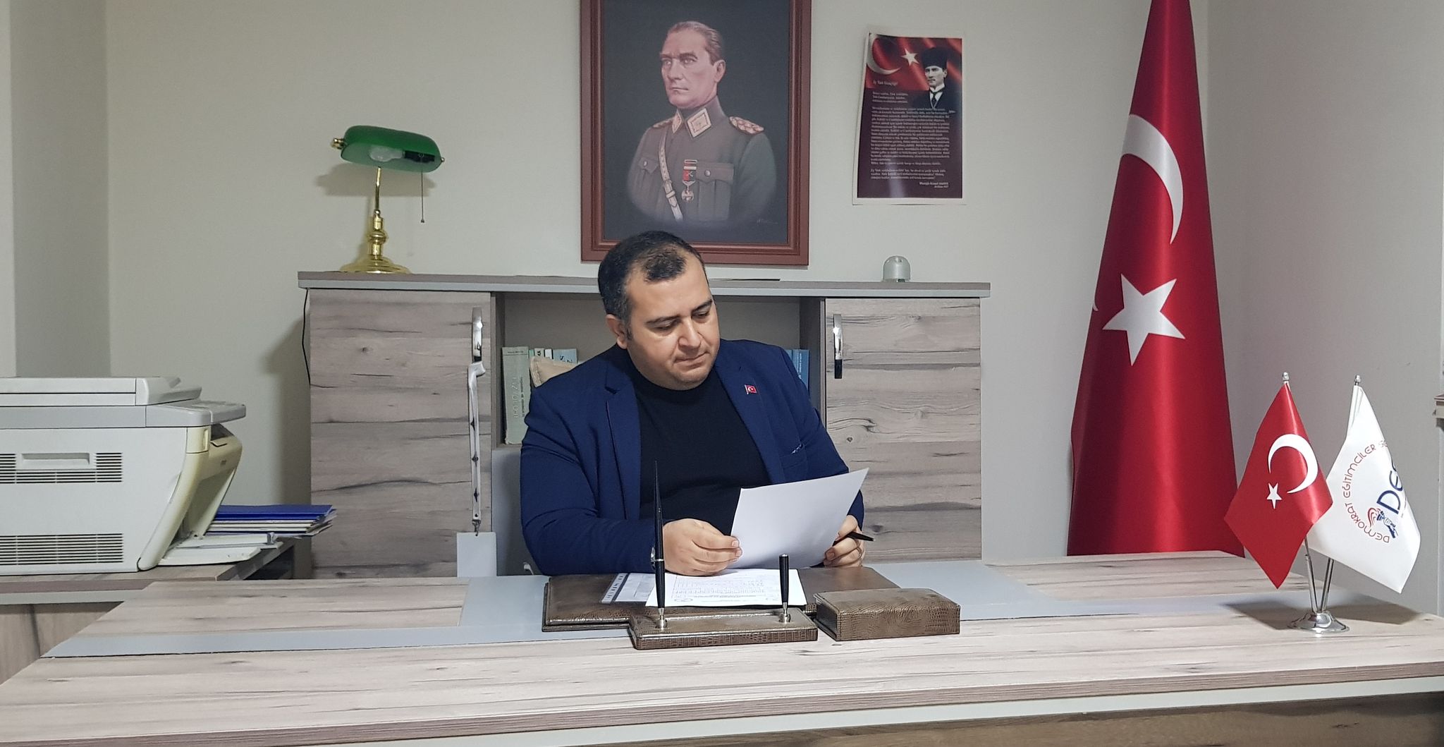 ARAŞTIRMACI-YAZAR  MEHMET GÜLEÇ, DEMOKRAT EĞİTİMCİLER SENDİKASI’NIN MYK ÜYELİĞİNE SEÇİLDİ