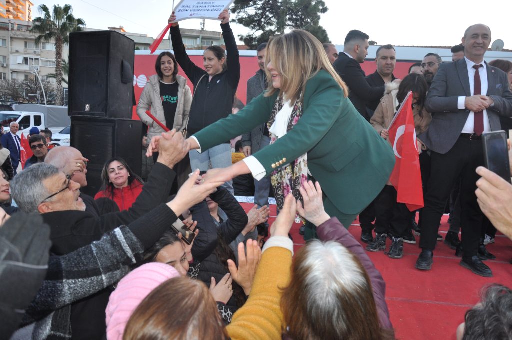 CHP'den Güç Birliği Deniz Karakurt Hızlı Başladı 3 DSC 0097