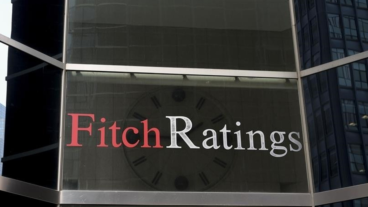 Fitch, Türkiye’nin kredi notunu teyit etti