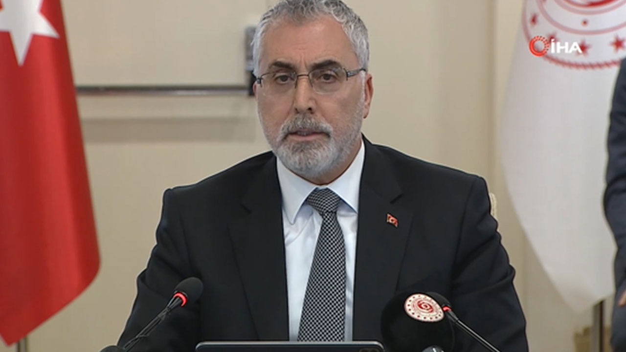 Işıkhan’dan mesai saatleri açıklaması: Esnek ve hibrit çalışma modeli geliyor