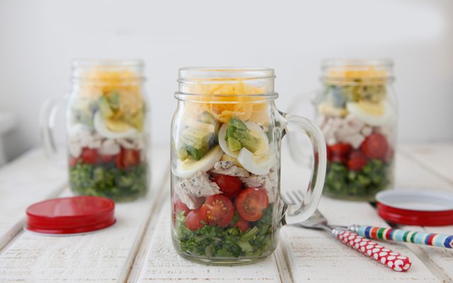 Kavanozda salata ile kolay kilo verin! 1 kavanozda-salata-tarifi