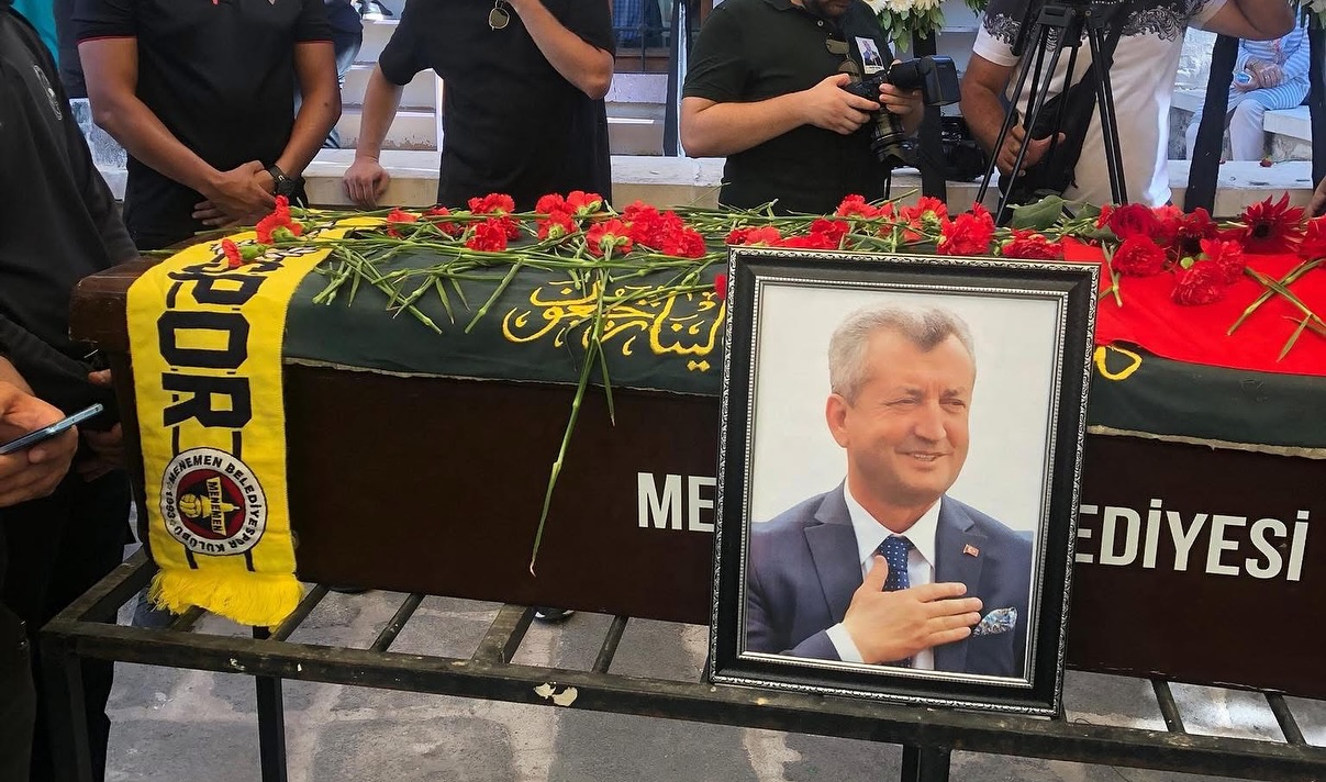 Tahir Şahin’e veda